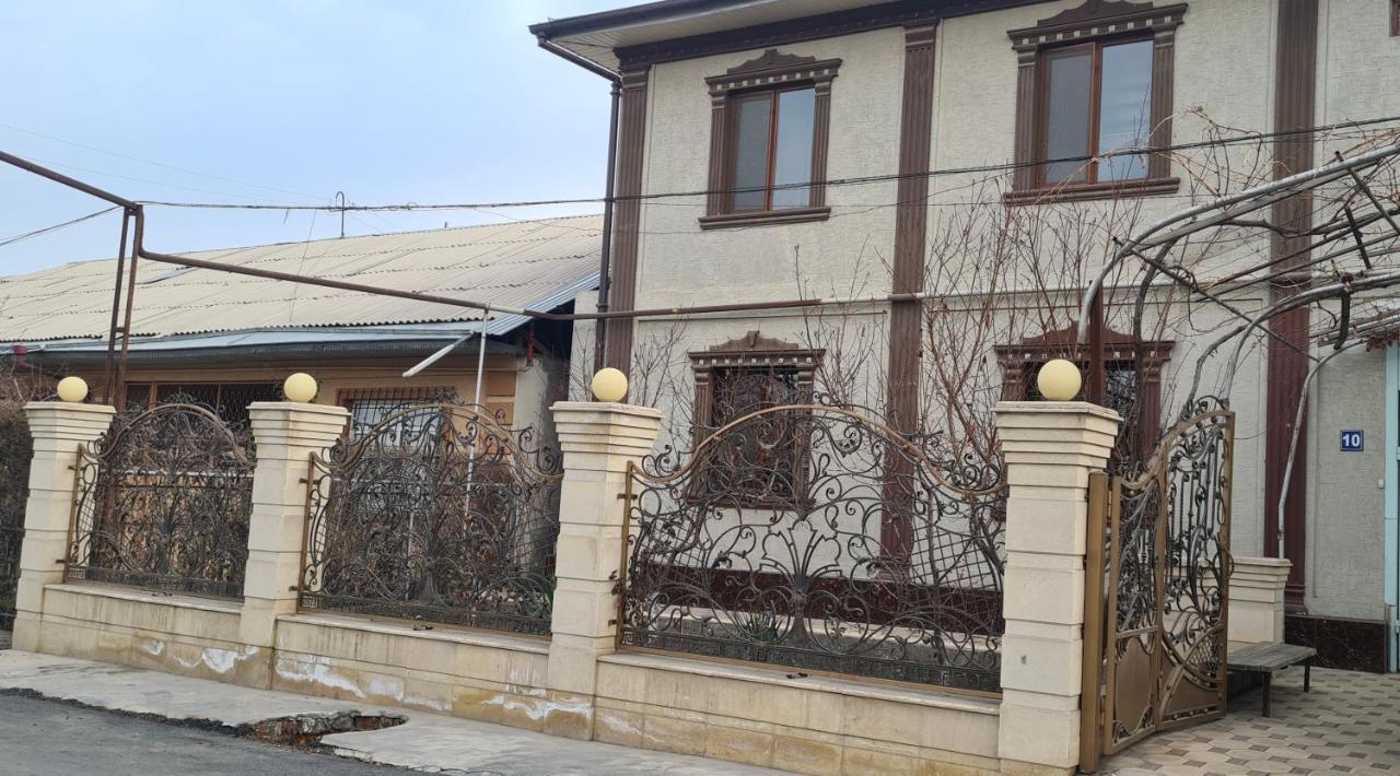 Ostello Sultan Saray Oš Esterno foto