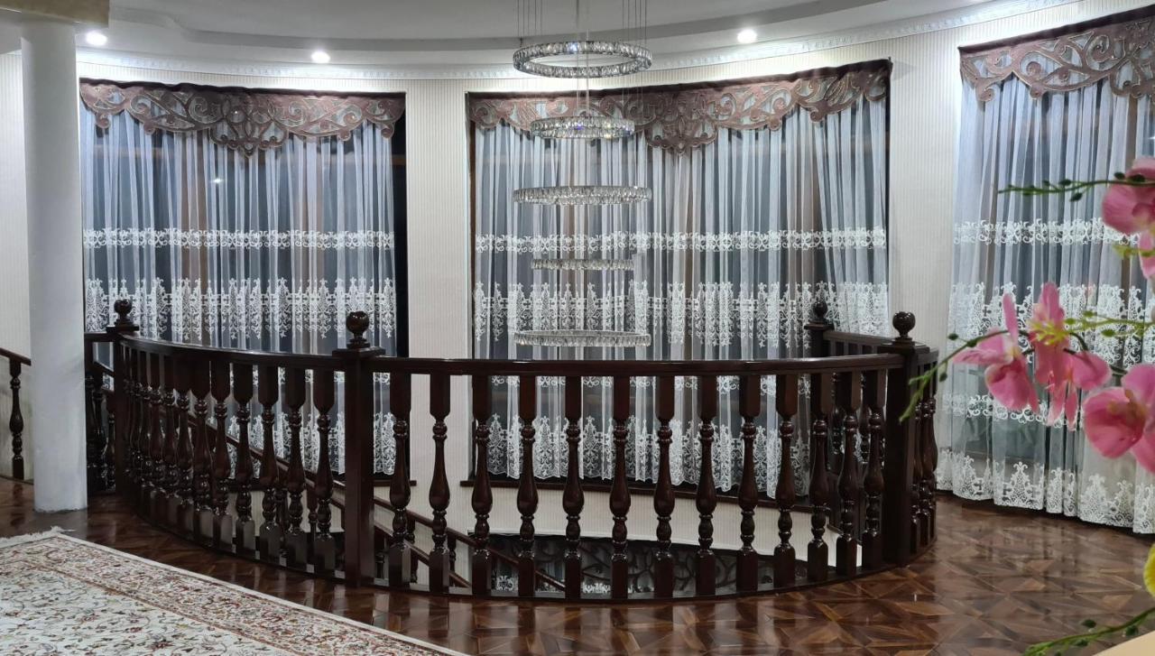 Ostello Sultan Saray Oš Esterno foto