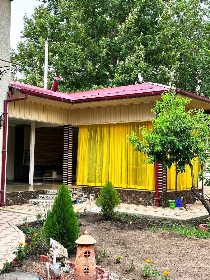 Ostello Sultan Saray Oš Esterno foto