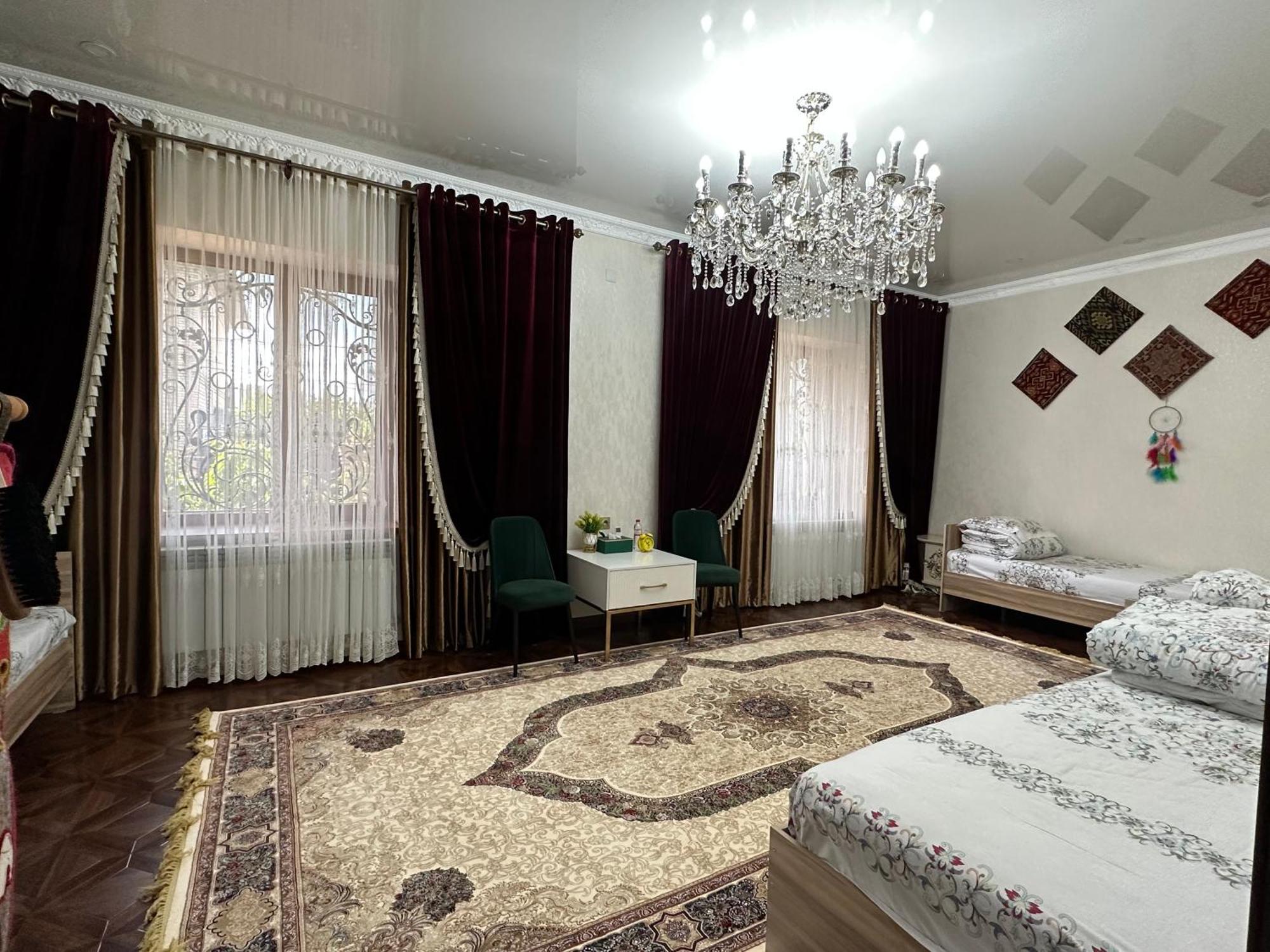 Ostello Sultan Saray Oš Esterno foto